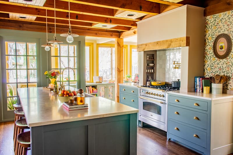 Kitchen Sources: Card Room Green, Fruit Wallpaper & More