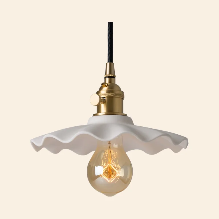 Fonthill Wavy Procelain Pendant Light