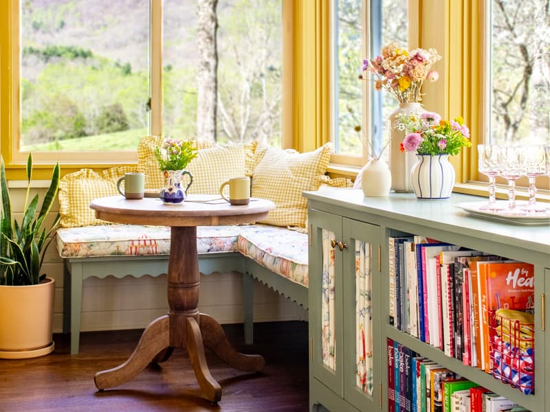 Our Home Tour Breakfast Nook